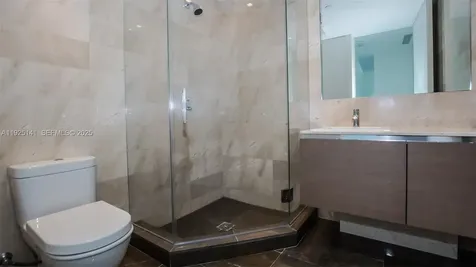 19575 Collins Avenue Sunny Isles Beach FL 33160