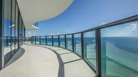 19575 Collins Avenue Sunny Isles Beach FL 33160