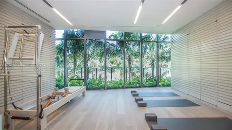 19575 Collins Avenue Sunny Isles Beach FL 33160