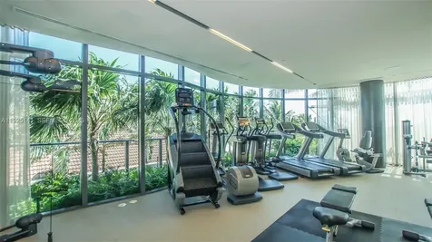 19575 Collins Avenue Sunny Isles Beach FL 33160