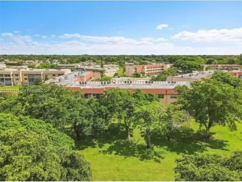 9261 Sunrise Lakes Boulevard Sunrise FL 33322
