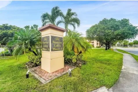 9261 Sunrise Lakes Boulevard Sunrise FL 33322