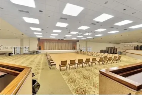 9261 Sunrise Lakes Boulevard Sunrise FL 33322