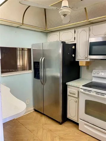 9261 Sunrise Lakes Boulevard Sunrise FL 33322