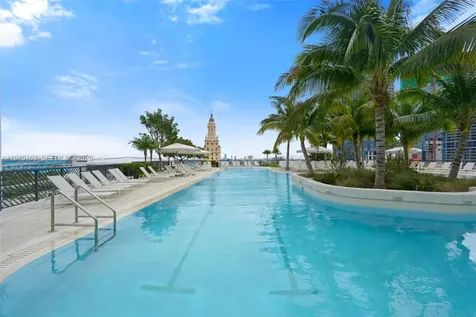 159 NE 6th Street Miami FL 33132
