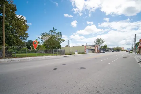 7635 NE 2nd Avenue Miami FL 33138