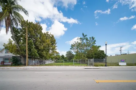 7635 NE 2nd Avenue Miami FL 33138