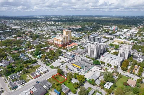 7635 NE 2nd Avenue Miami FL 33138