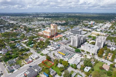 7635 NE 2nd Avenue Miami FL 33138