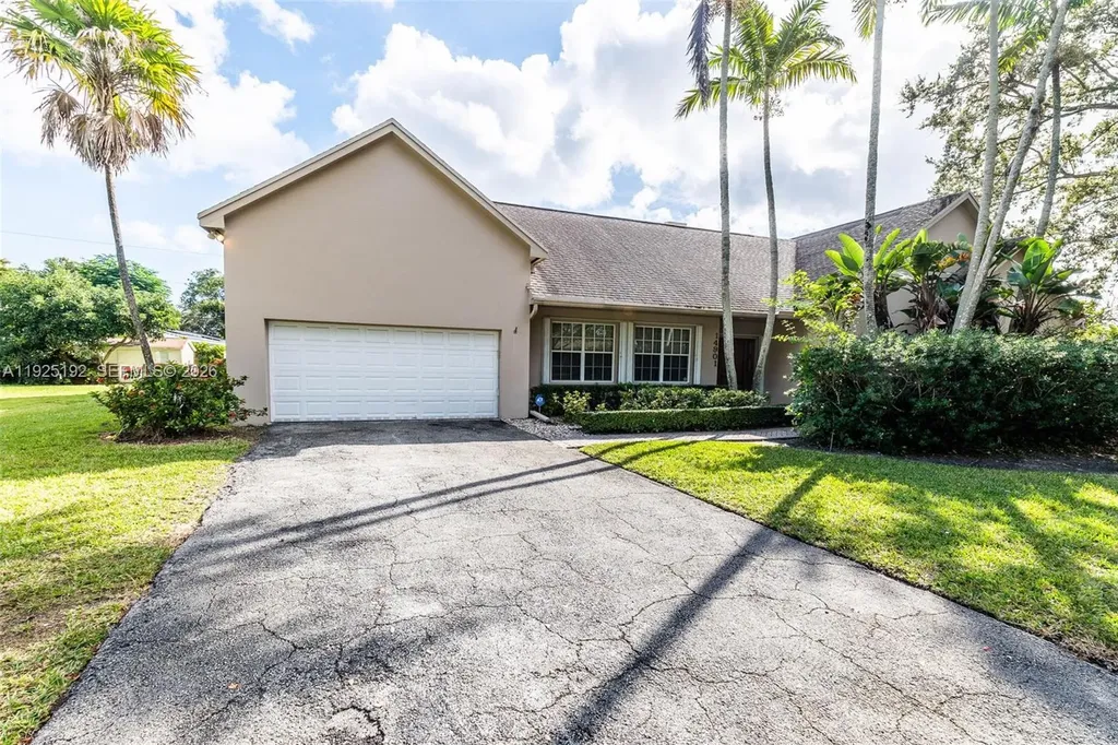 14901 SW 82nd Avenue Palmetto Bay FL 33158