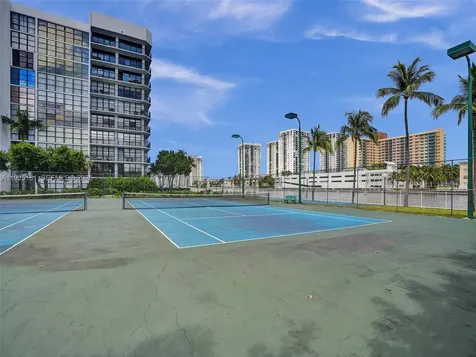 800 Parkview Drive Hallandale Beach FL 33009