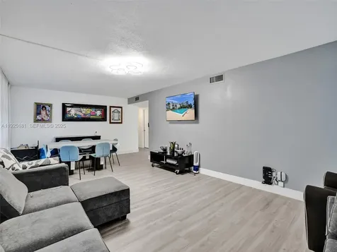 800 Parkview Drive Hallandale Beach FL 33009