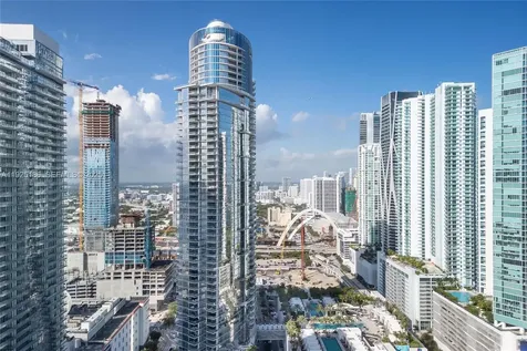 601 NE 1st Avenue Miami FL 33132