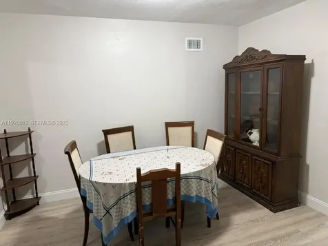 2459 NW 28th Street Miami FL 33142