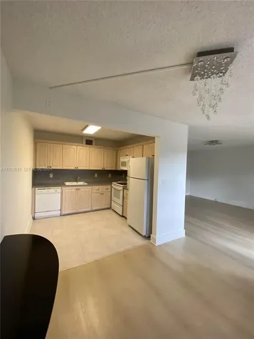 1903 Bermuda Circle Coconut Creek FL 33066