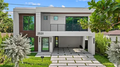 2410 NE 184st North Miami Beach FL 33160