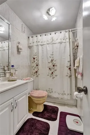 2770 NW 193rd Terrace Miami Gardens FL 33056