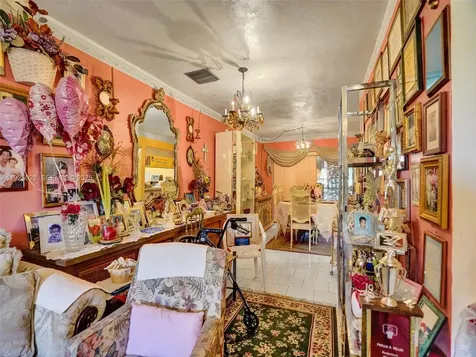 2770 NW 193rd Terrace Miami Gardens FL 33056