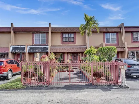 2770 NW 193rd Terrace Miami Gardens FL 33056