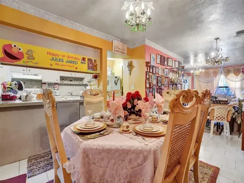 2770 NW 193rd Terrace Miami Gardens FL 33056