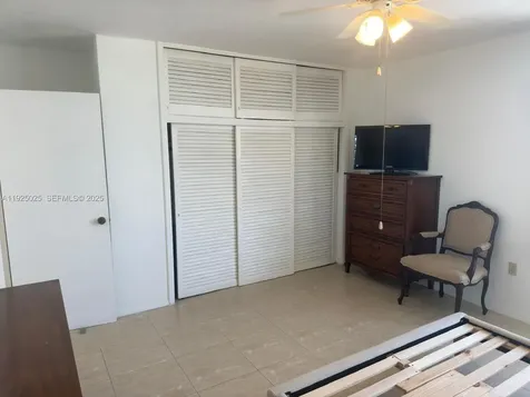 7800 Carlyle Avenue Miami Beach FL 33141
