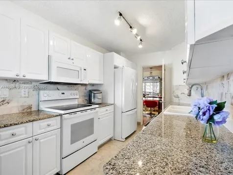 16711 Collins Avenue Sunny Isles Beach FL 33160
