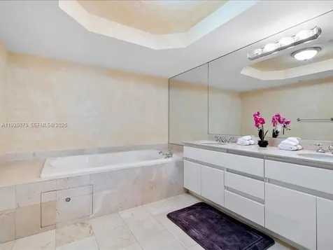 16711 Collins Avenue Sunny Isles Beach FL 33160