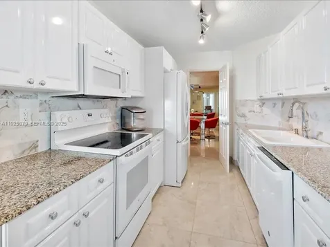 16711 Collins Avenue Sunny Isles Beach FL 33160
