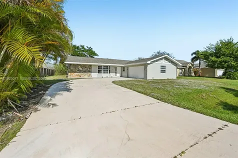 1061 SW Sudder Avenue Port St. Lucie FL 34953