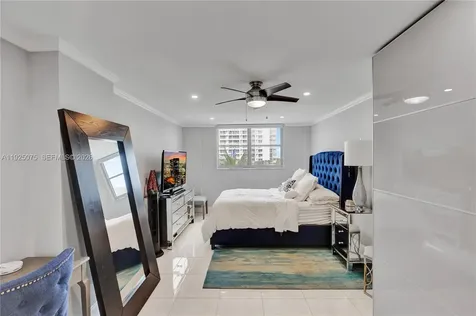 9273 Collins Avenue Surfside FL 33154