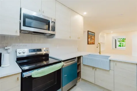 1007 NW 120th Street North Miami FL 33168