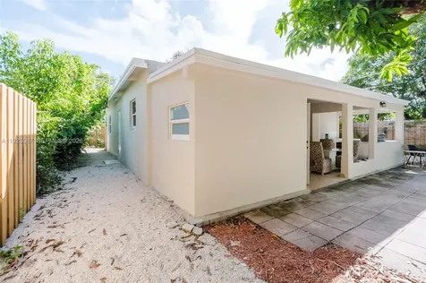 1007 NW 120th Street North Miami FL 33168