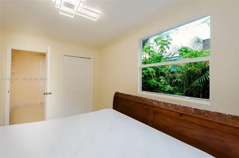 1007 NW 120th Street North Miami FL 33168