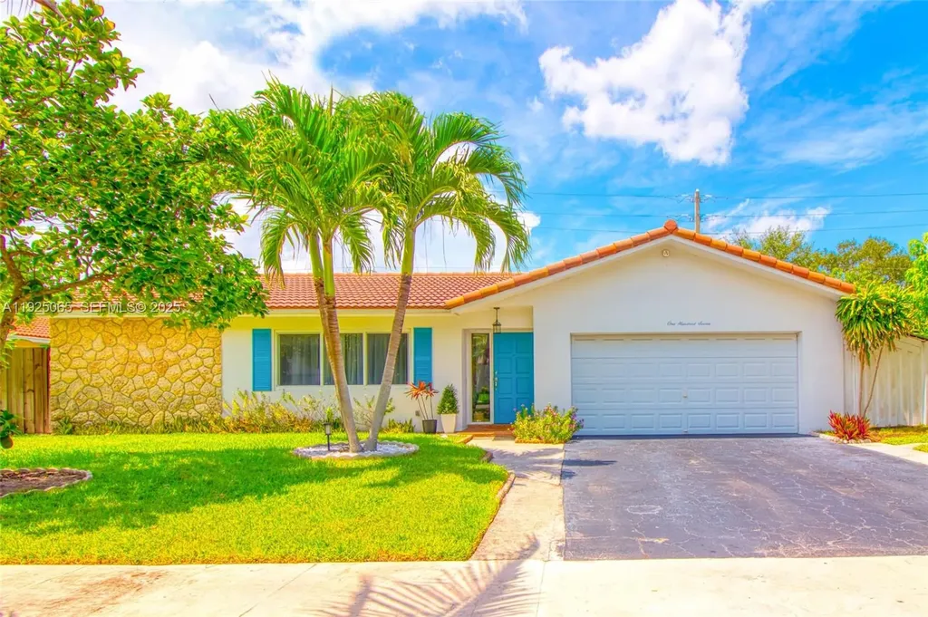 107 Winged Foot Lane Boca Raton FL 33431