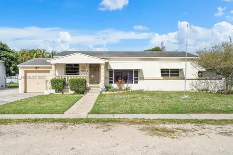 355 W 54th Street Hialeah FL 33012