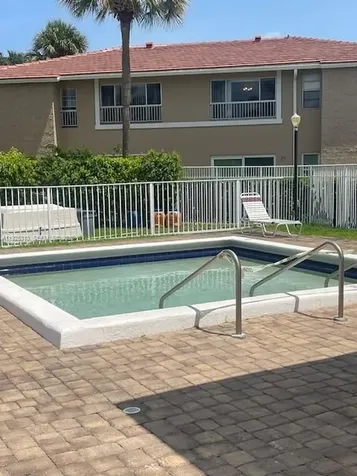 10120 Twin Lakes Coral Springs FL 33071