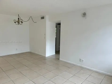 10120 Twin Lakes Coral Springs FL 33071