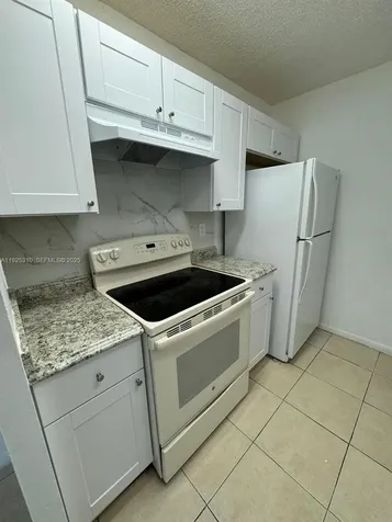 10120 Twin Lakes Coral Springs FL 33071