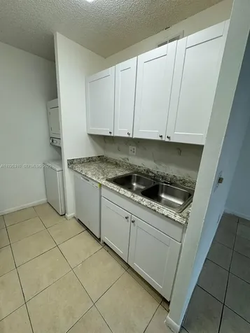 10120 Twin Lakes Coral Springs FL 33071