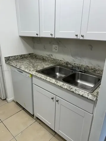 10120 Twin Lakes Coral Springs FL 33071