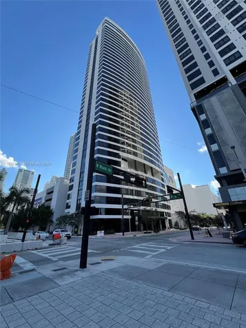 225 N Miami Avenue Miami FL 33128