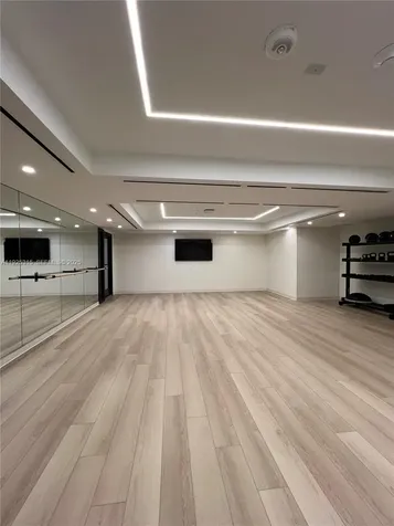 225 N Miami Avenue Miami FL 33128