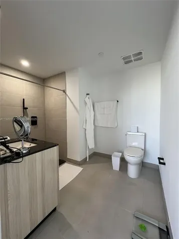 225 N Miami Avenue Miami FL 33128