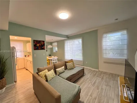 1614 Pennsylvania Avenue Miami Beach FL 33139