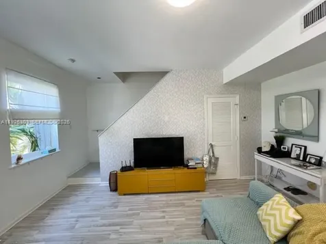 1614 Pennsylvania Avenue Miami Beach FL 33139
