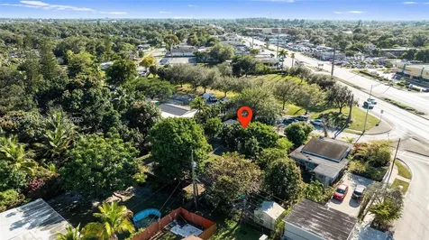 3 Ronald Road West Park FL 33023