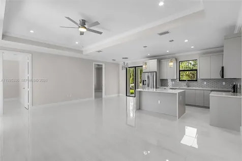 3260 60th Avenue NE Naples FL 34120