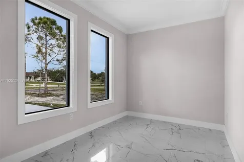 3260 60th Avenue NE Naples FL 34120