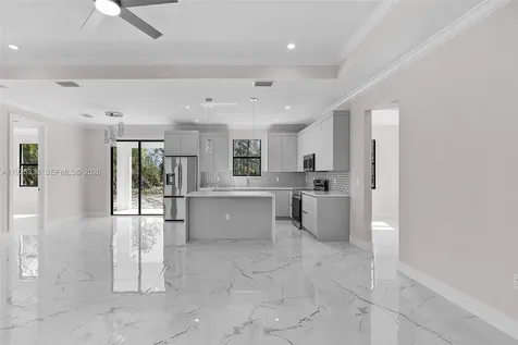 3260 60th Avenue NE Naples FL 34120