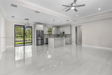 3260 60th Avenue NE Naples FL 34120
